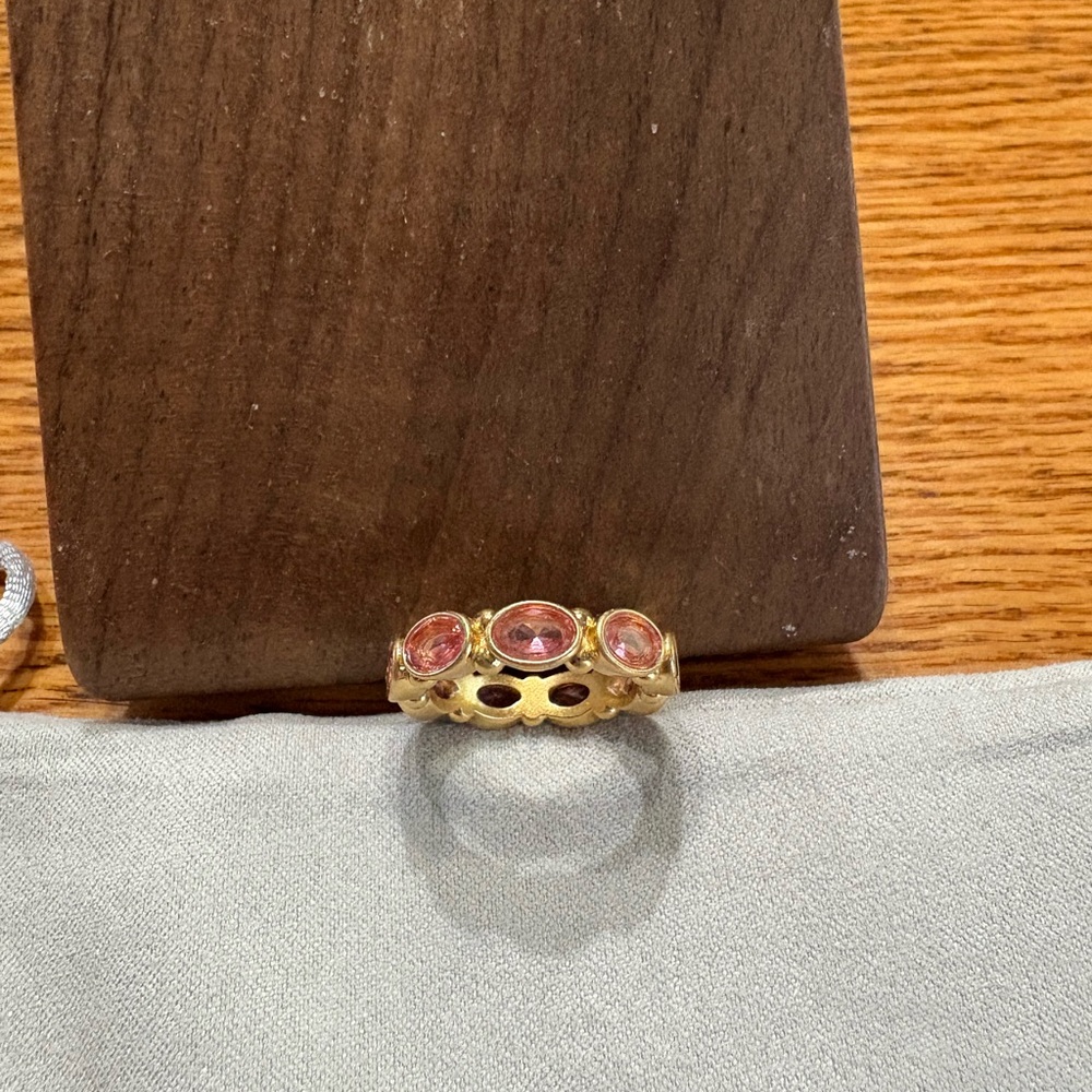Julie Vos Gold Ring with Pink Gemstones
